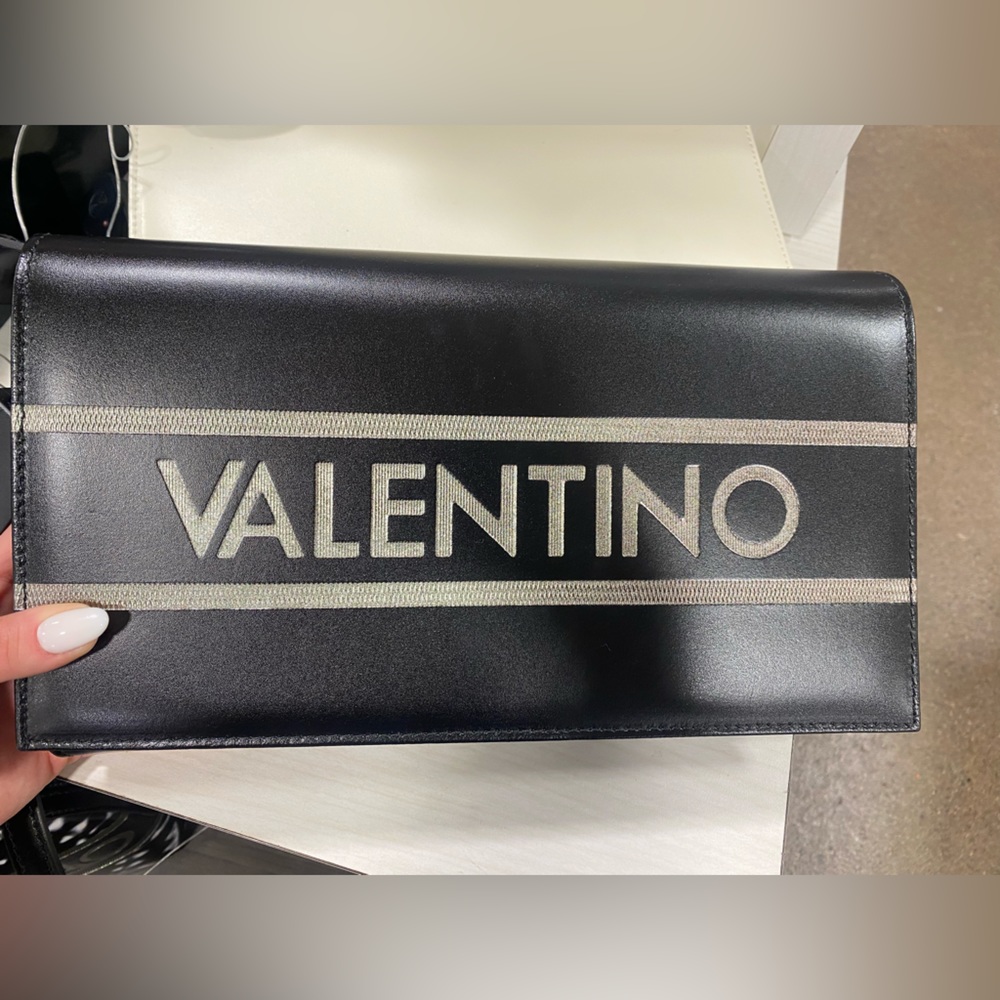 Valentino in tag